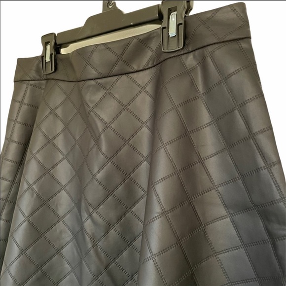 New Soprano Black A Line Mini Skirt Juniors XL - Picture 3 of 7